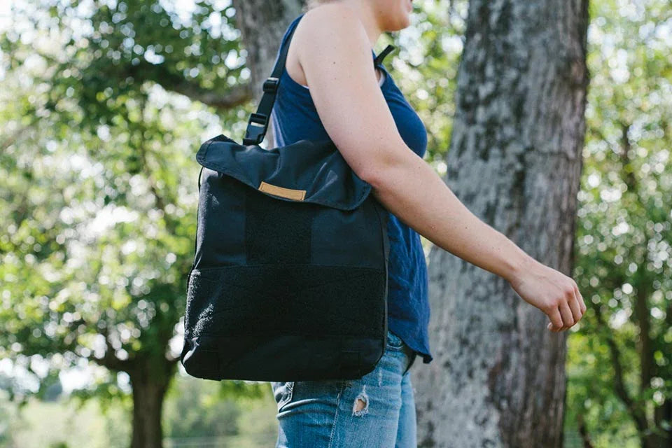 Headrest Storage Bag