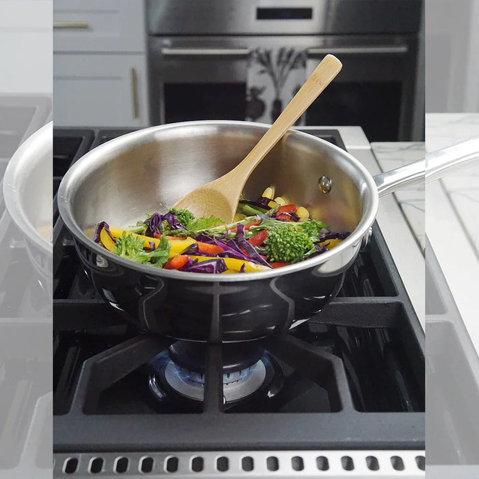 2 Quart Saucier Top View FOod