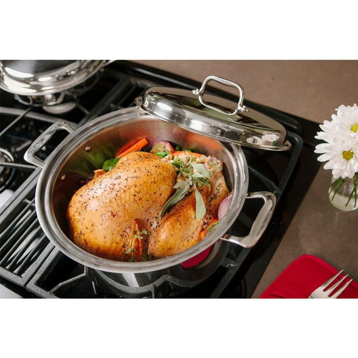 8 Quart Stockpot Top View