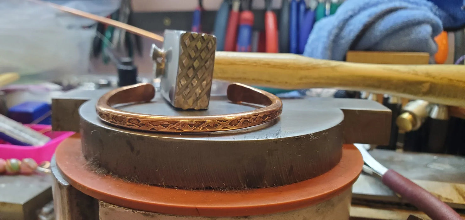 Handmade 6 Gauge BIGGA Bangle
