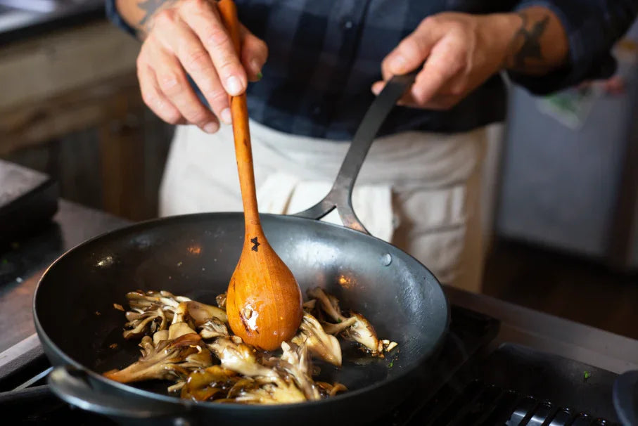 The Pro Saucier Long Handle