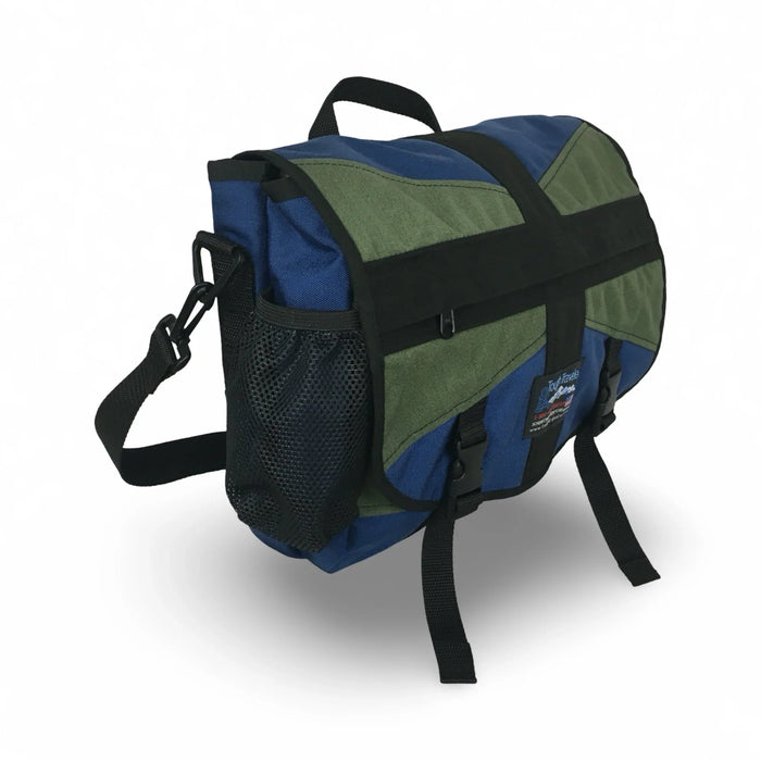 PATCHWORK Messenger Bag
