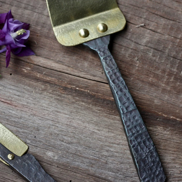 Brass Pie and Cake Server