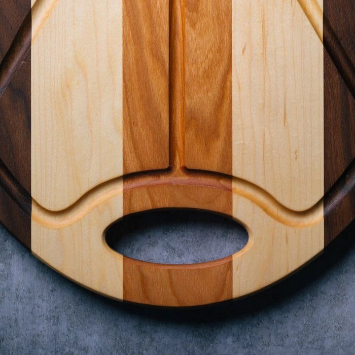 The Oval Carver
