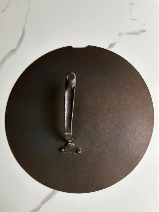 10" Hand Forged Round Carbon Steel Skillet
