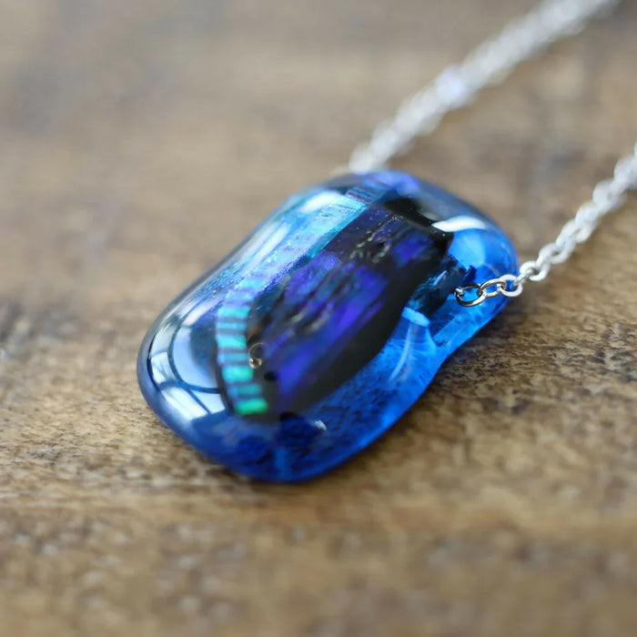 Azuli Pendant